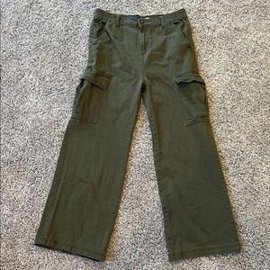 Old Navy Girl’s Dark Green Cargo Pants